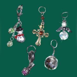 FREE: Cell Phone Dust Plug